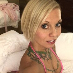 Hotel Hoochie blowbang